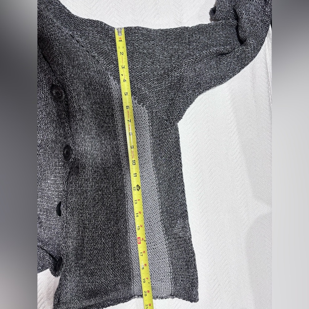 Elegant Black and Gray Women's Cardigan - Picture 5 of 12
